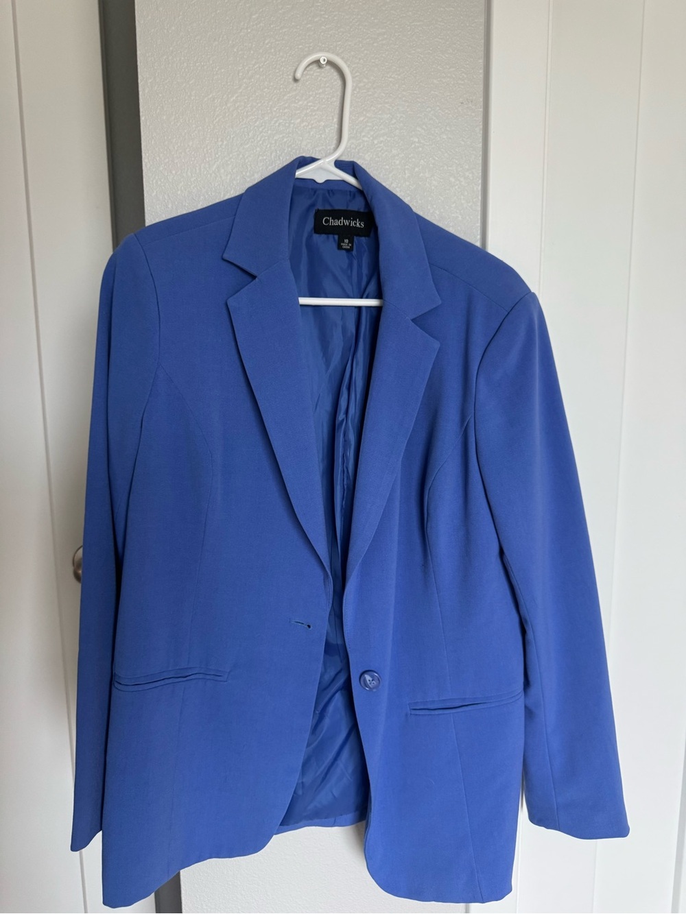 Chadwicks Women’s Cobalt Blue Single-Button Blazer